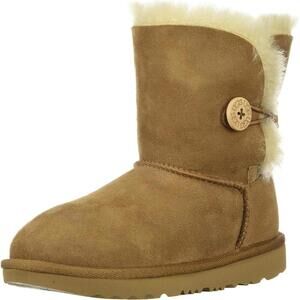 UGG Big Kids Bailey Button II Boots Chestnut Size 6K